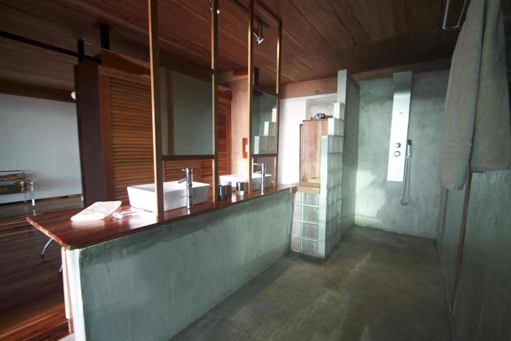Hotel Camino Del Sol Los Duarte Habitación foto